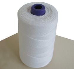 Nitě na pytlovačku 200g bílá barva